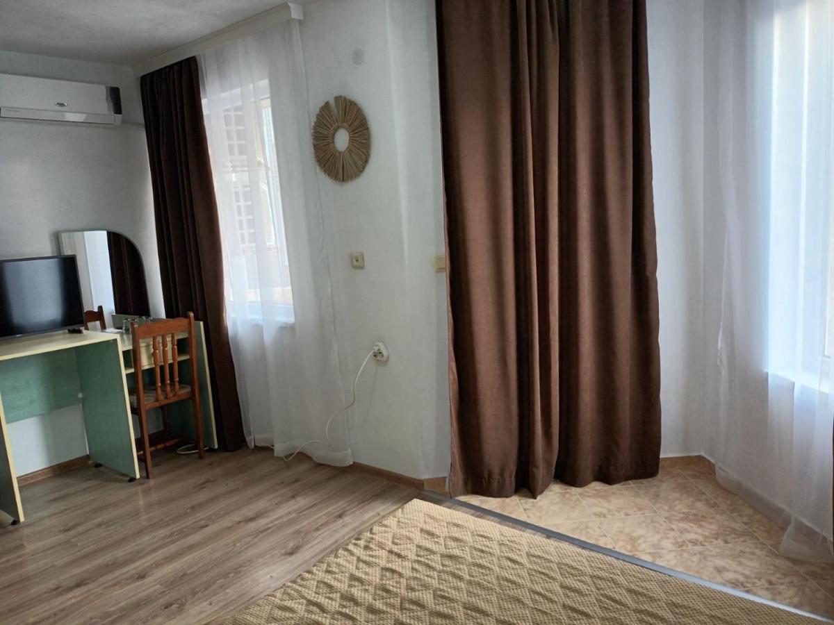 Guest House Alkor 奥布佐尔 外观 照片